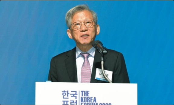 유홍준 "우리의 뿌리에 충실하면, 세계가 뒤따라온다"